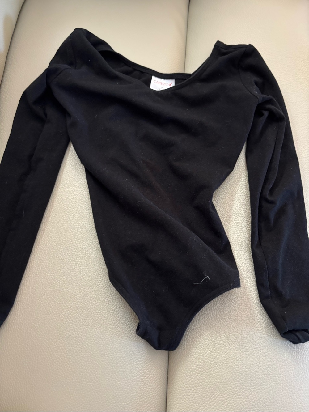 Dance Leotard. Capezio Black Long-Sleeve Scoop Neck Bodysuit, size 5 (approx)